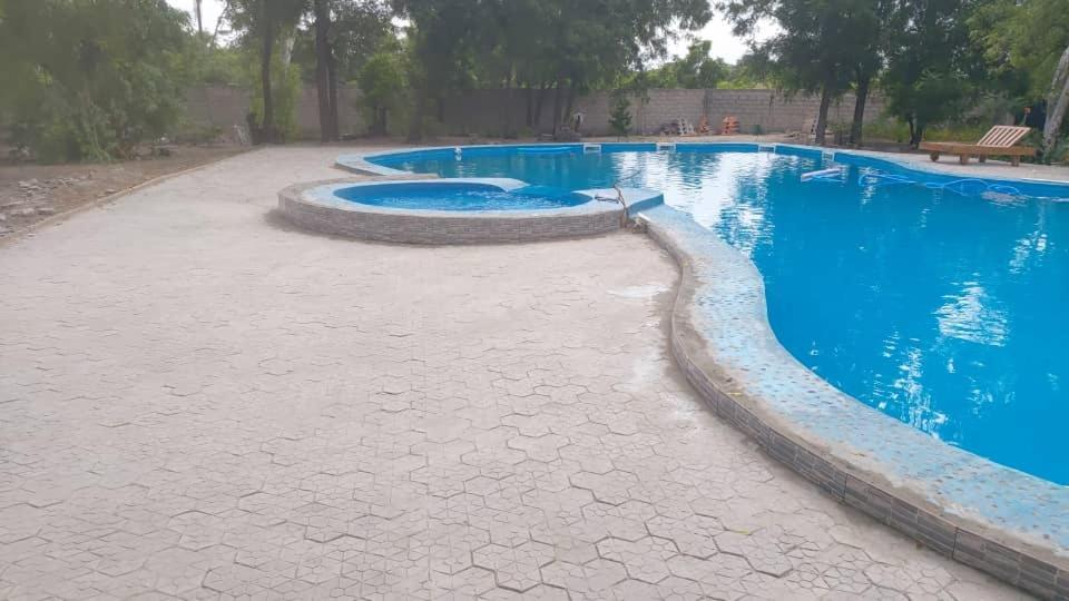 Les Fromagers Hotel Missirah Luaran gambar